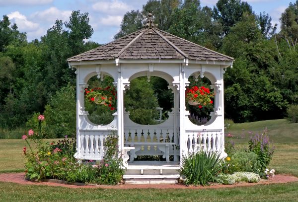 Gazebo Painting